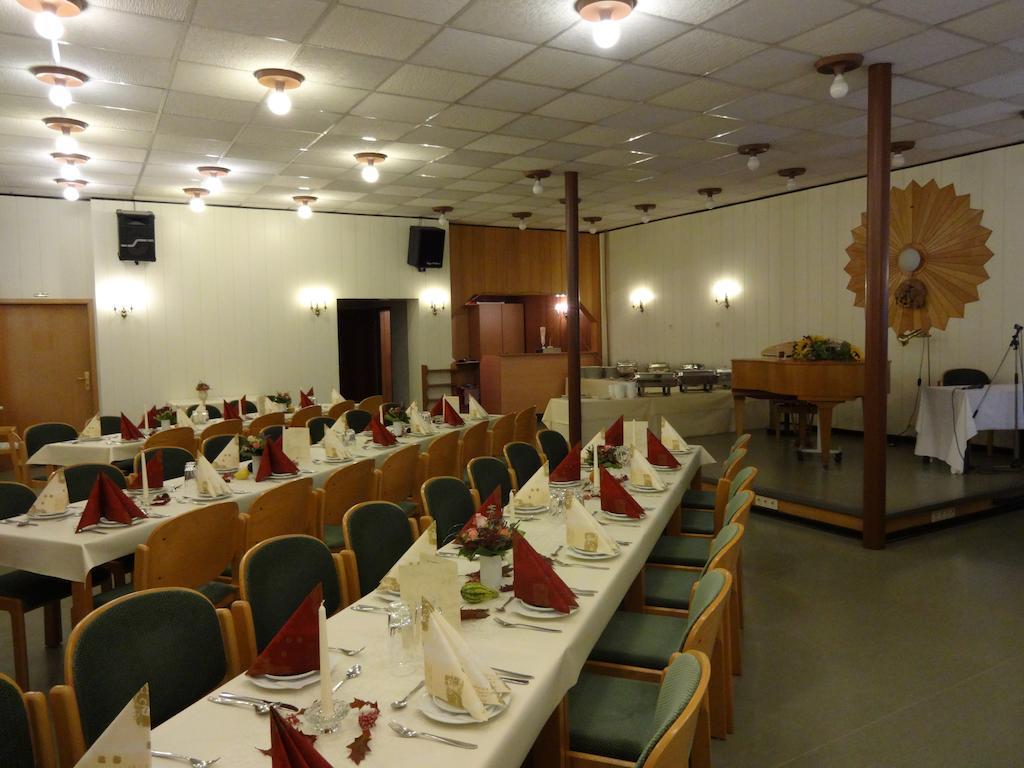 Landhotel & Gasthaus Altenburg Niedenstein Ngoại thất bức ảnh