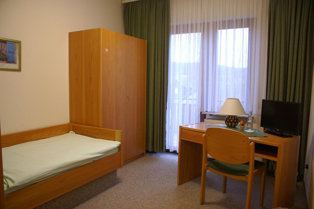 Landhotel & Gasthaus Altenburg Niedenstein Phòng bức ảnh