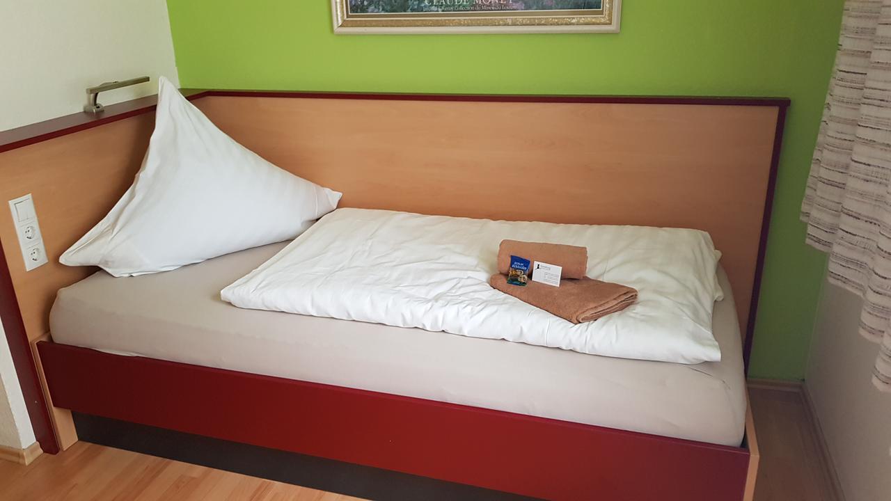 Landhotel & Gasthaus Altenburg Niedenstein Ngoại thất bức ảnh