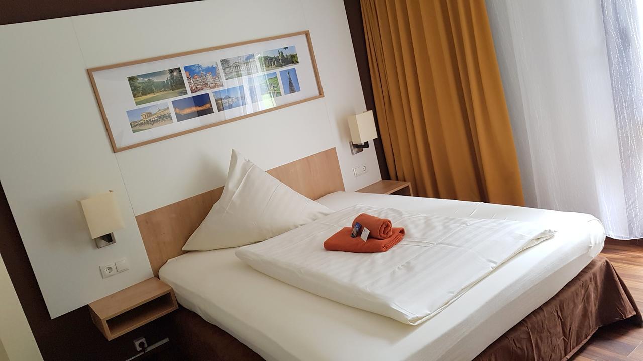 Landhotel & Gasthaus Altenburg Niedenstein Ngoại thất bức ảnh