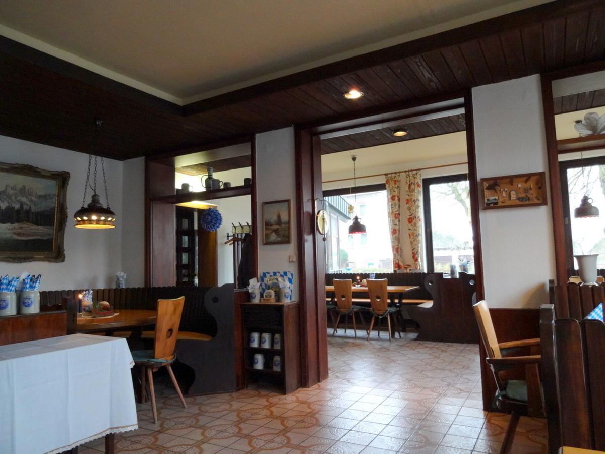 Landhotel & Gasthaus Altenburg Niedenstein Ngoại thất bức ảnh